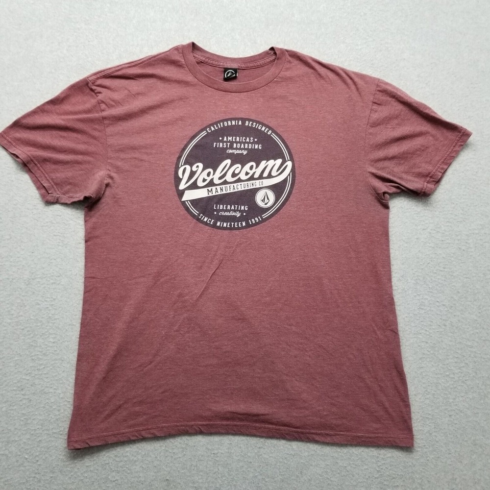 Volcom Shirt‎ Mens Large Red Short Sleeve Crew Neck Spell Out Logo Casual
